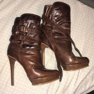 💖 Michael Kors leather and fleece lined boots